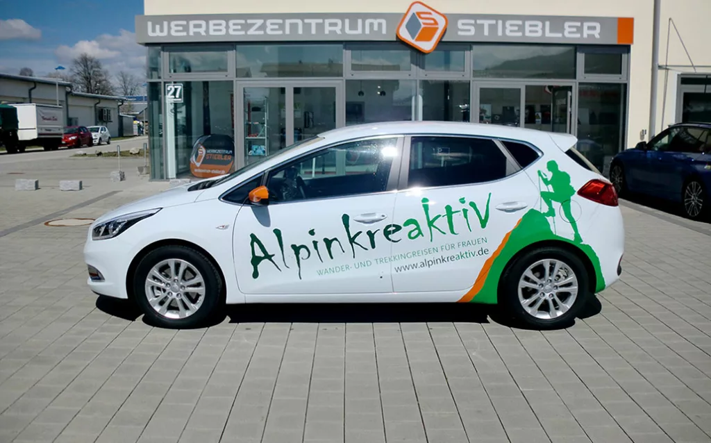 Car-Wrapping für Alpinkreativ - Wander - und Trekkingreisen für Frauen